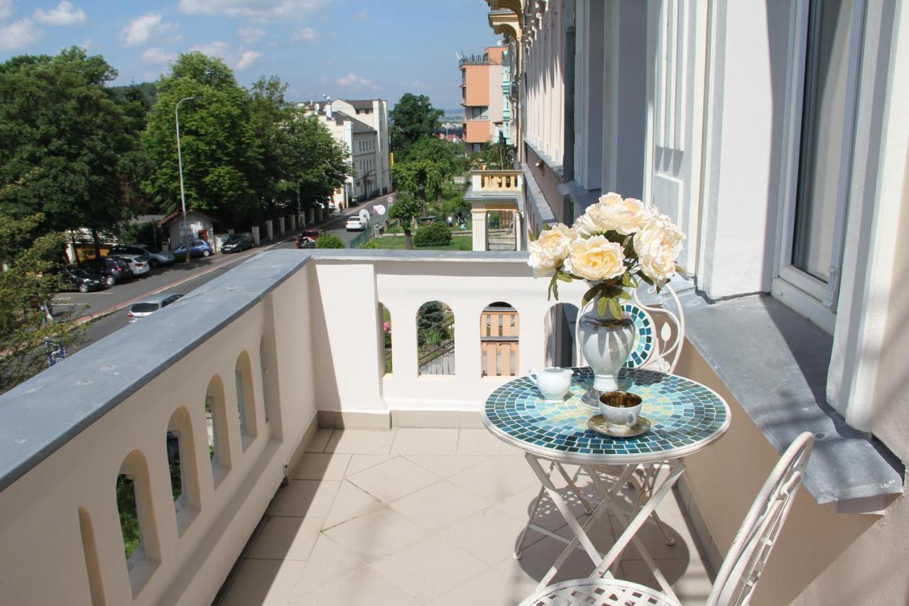 Jurincom Apartments Kralovska Vyhlidka Karlovy Vary Exterior foto